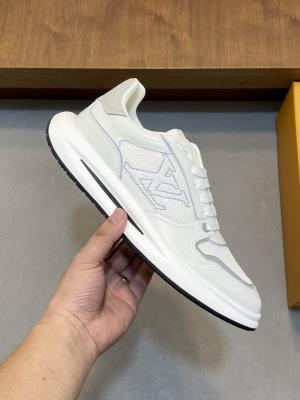 wholesale quality louis vuitton men shoes model no. 871